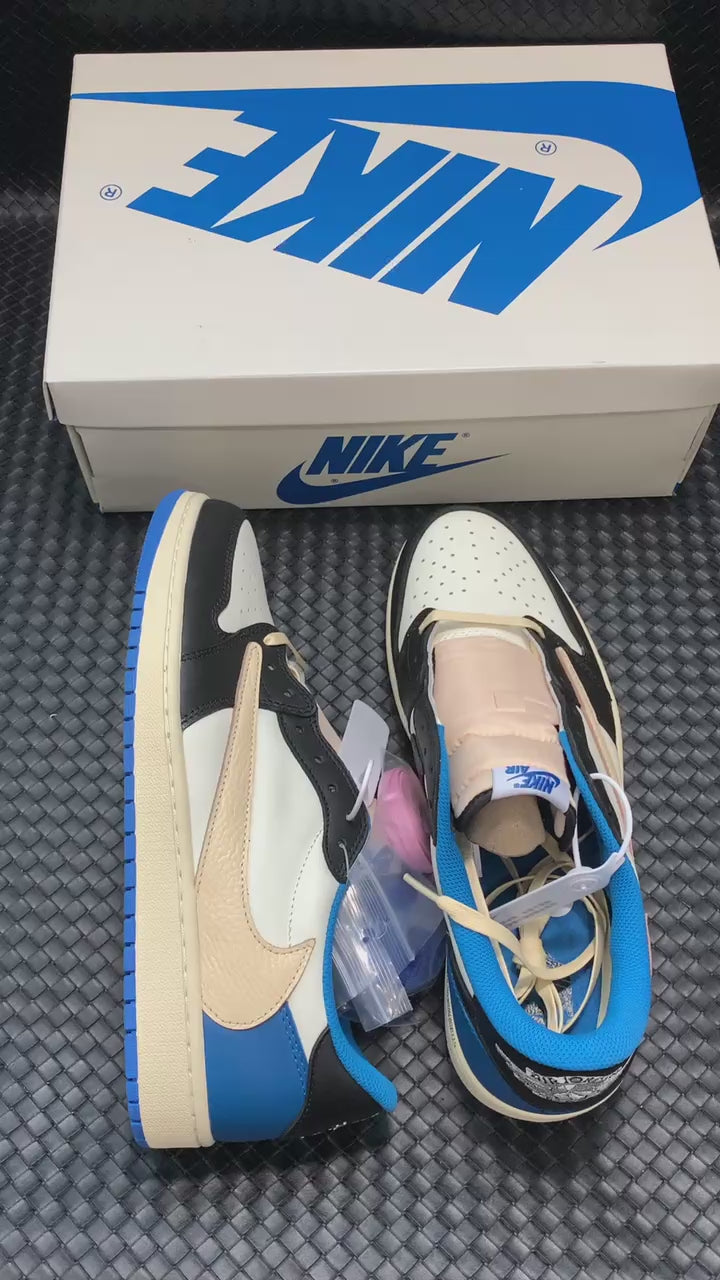 Air Jordan 1 Low OG SP Fragment x Travis Scott