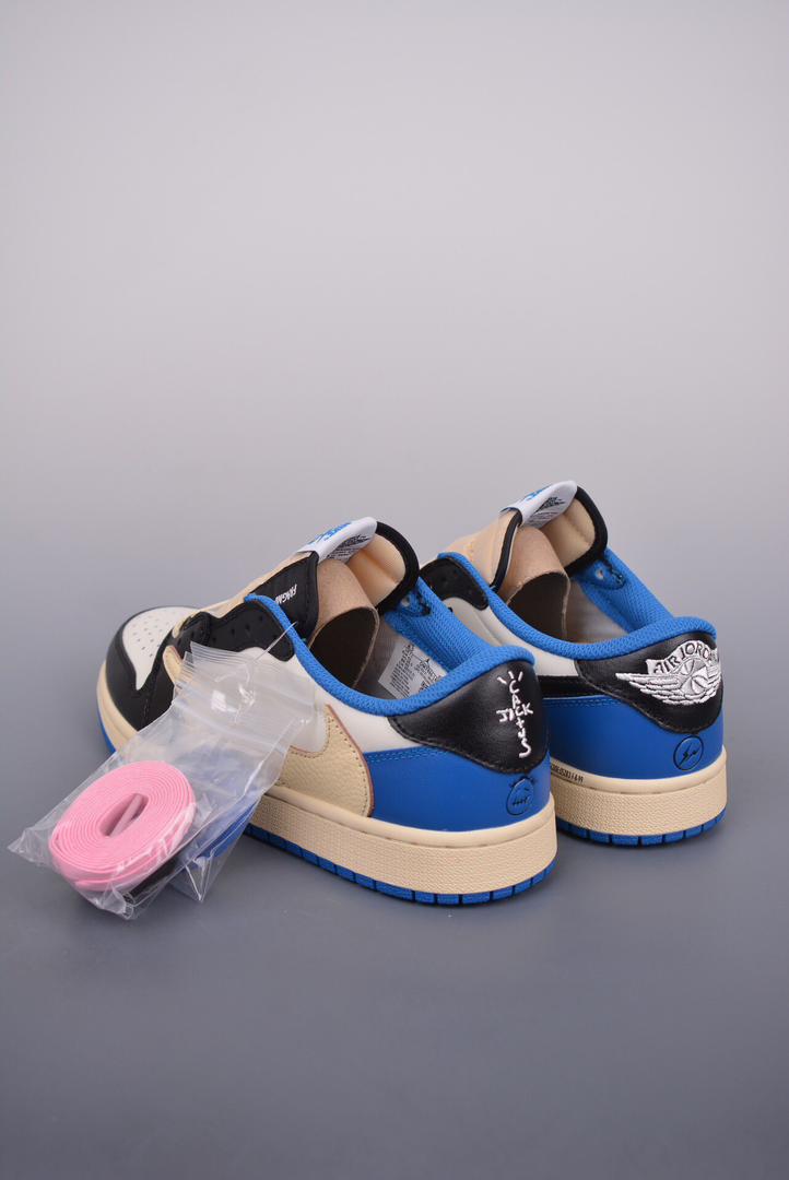 Air Jordan 1 Low OG SP Fragment x Travis Scott