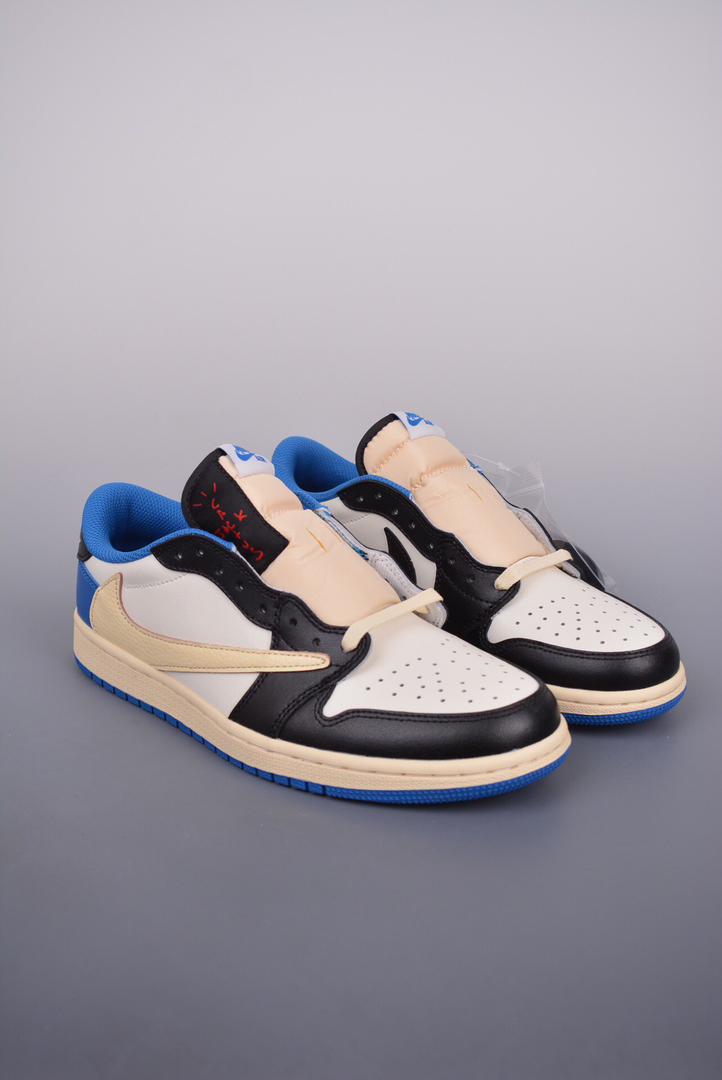 Air Jordan 1 Low OG SP Fragment x Travis Scott