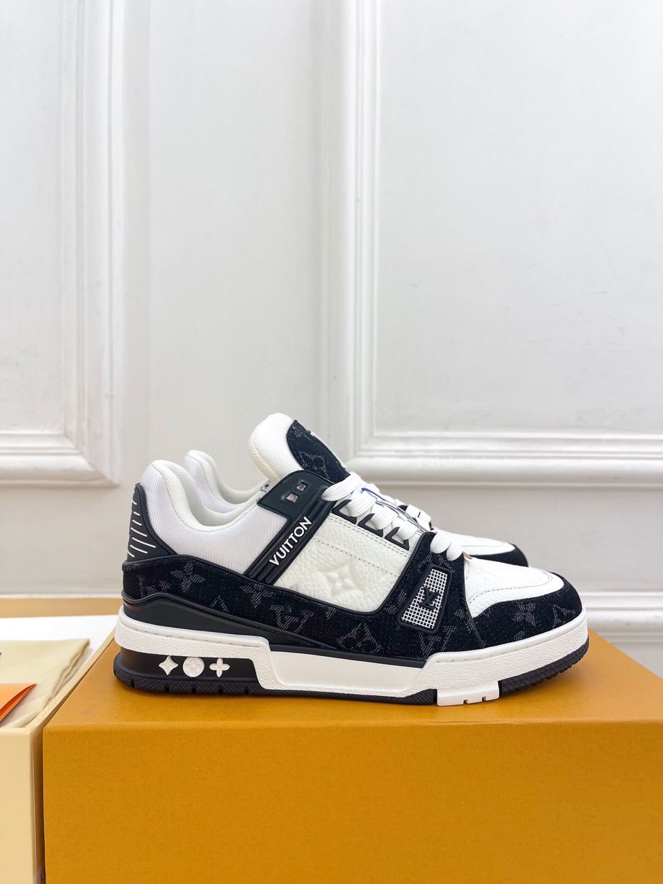 Tenis Louis Vuitton LV